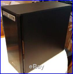 Corsair Obsidian Series 550D Mid-Tower Case + Power Supply + DVD + Card Reader